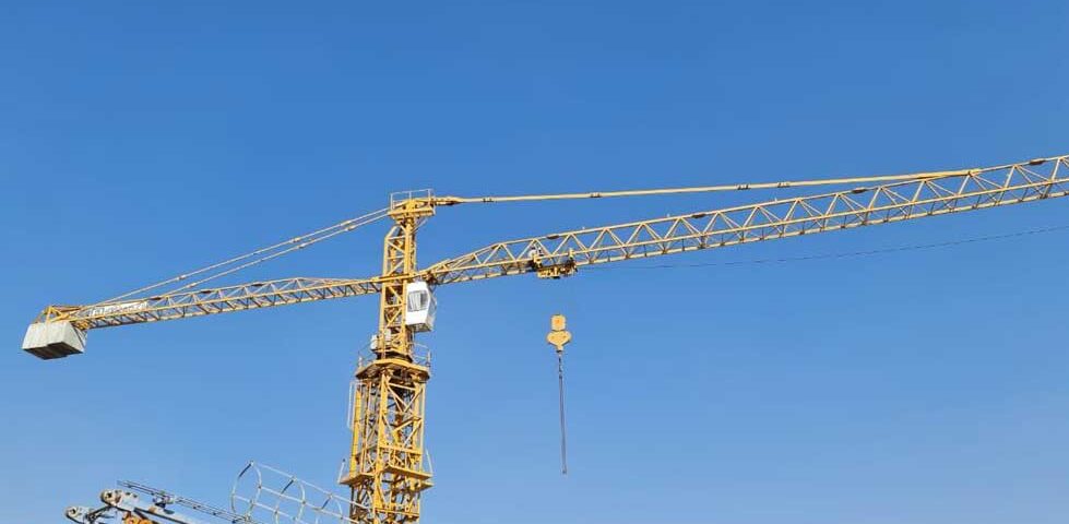 تاور کرین 646 پتن